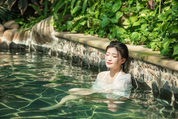 西安客杭州探秘：舒适按摩，养生之旅